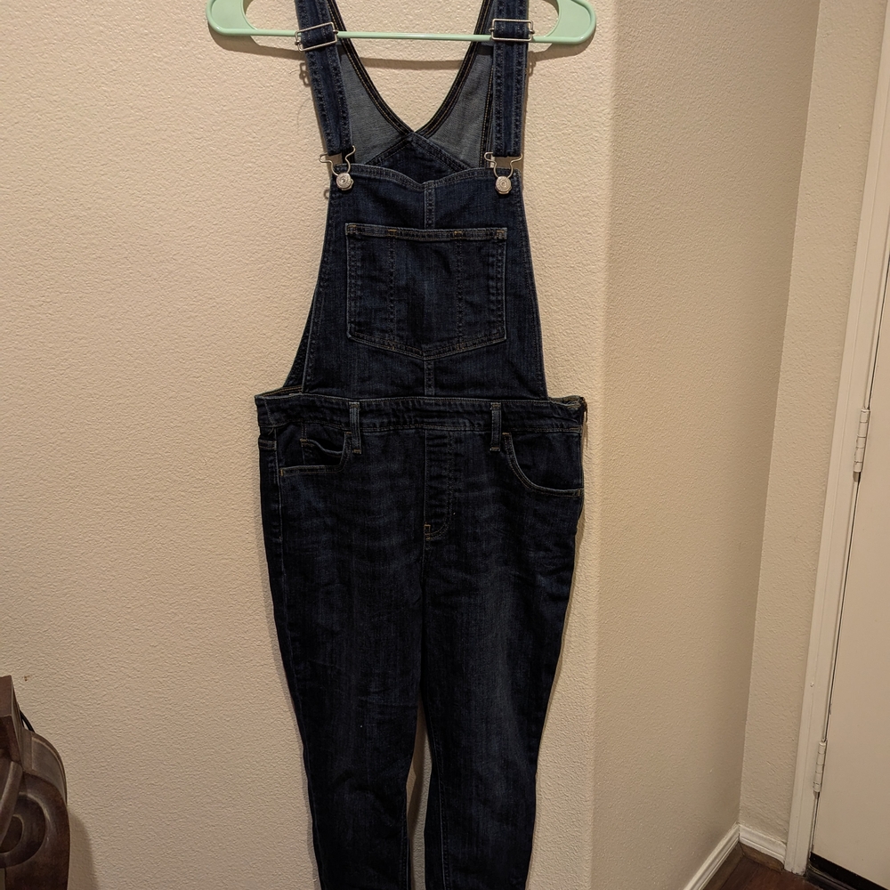 Levi's Dark Blue Denim Jeans